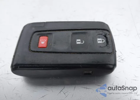 2006 Toyota Prius z USA, uszkodzony, nr VIN JTDKB20U963156773